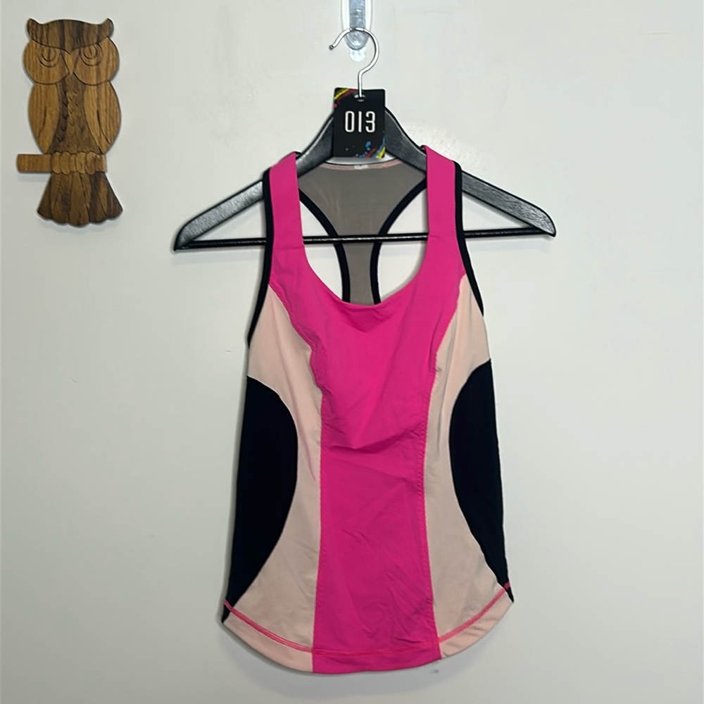 Lululemon Cardio Kick Pinkelicious / Parfait Pink / Black tank top